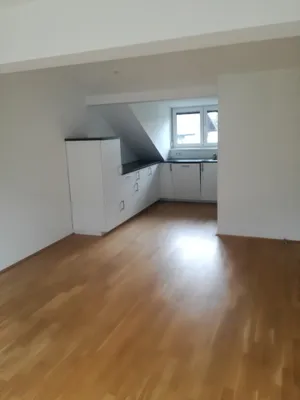 2-Zimmer-Wohnung mieten in Salzburg Stadt – 54 m², € 990 – Bild 5 von 5