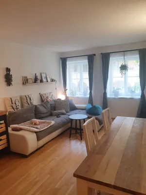3-Zimmer-Wohnung mieten in Vöcklabruck – 67 m², € 946 – Bild 2 von 9