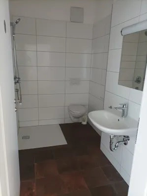 4-Zimmer-Wohnung mieten in Vöcklabruck – 152 m², € 2.717 – Bild 16 von 19