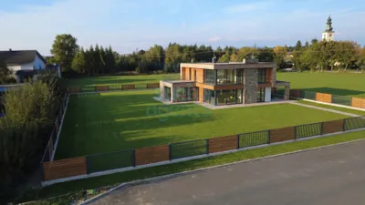 Grundstück kaufen in Linz Land – 1 000 m², € 449.000 – Bild 2 von 3