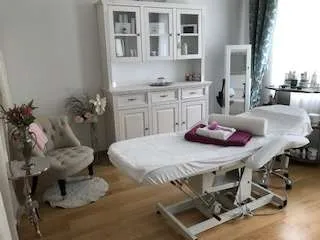 Kosmetik/ Massage/ Tuina/ Therapieraum zu vermieten (Teilmiete) - Görünüm 2