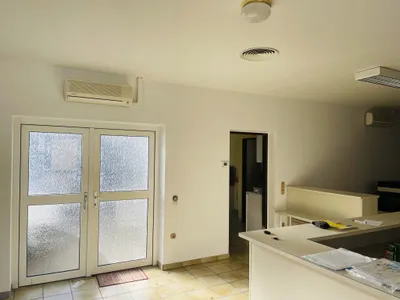 2-Zimmer-Gewerbeimmobilie mieten in Baden – 85 m², € 1.000 – Bild 7 von 8