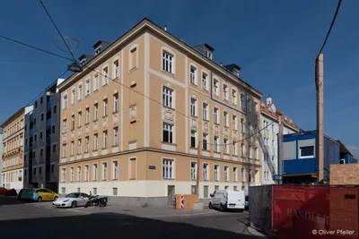 2-Zimmer-Wohnung kaufen in Wien – 46 m², € 215.000 – Bild 1 von 25
