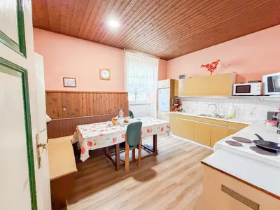 Gewerbeimmobilie kaufen in Neunkirchen – 381 m², € 549.000 – Bild 4 von 15