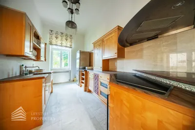 8-Zimmer-Immobilie kaufen in Baden – 261,74 m², € 1.890.000 – Bild 28 von 49