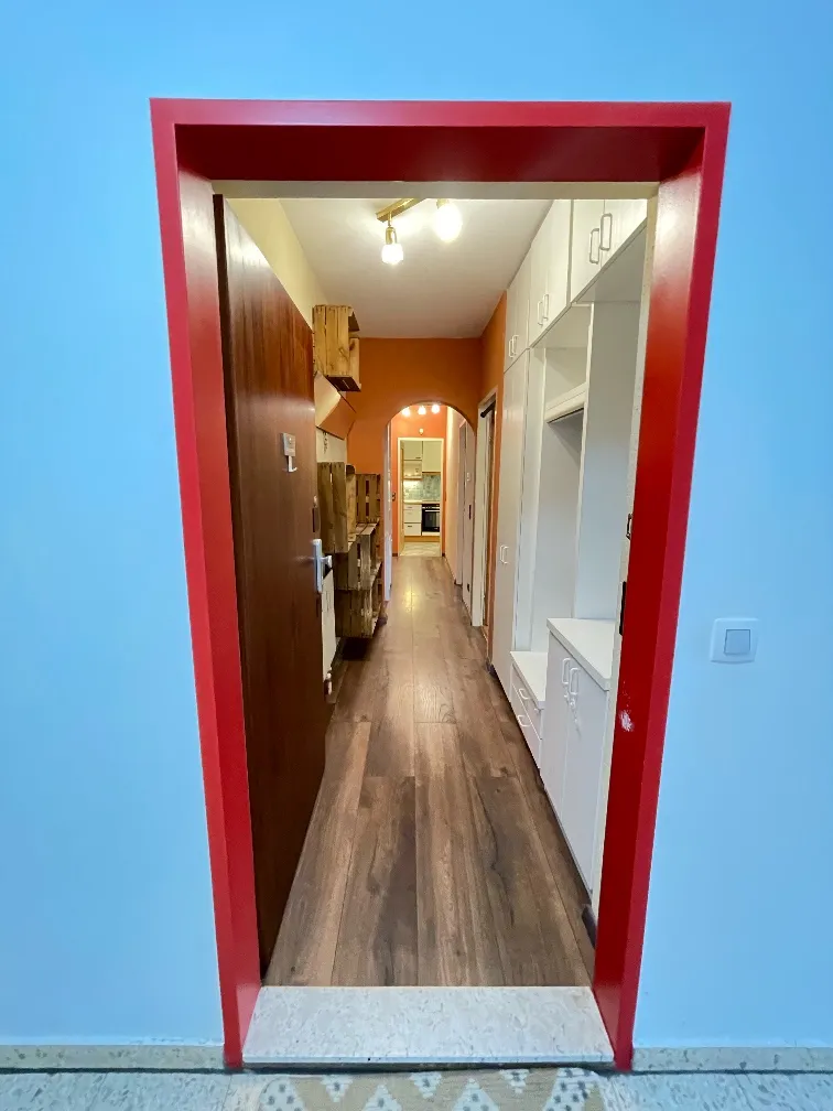 Charmante 2-Zimmer-Wohnung mit großer Loggia in Grünruhelage nahe Wien - Widok 2