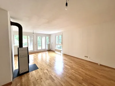 Charmante, ruhige 2 Zimmerwohnung inkl. Balkon und PKW Stellplatz – Bild 3