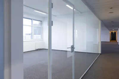 Gewerbeimmobilie mieten in Wien – 692 m², € 14 – Bild 5 von 9