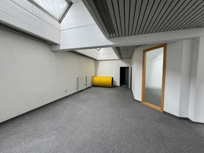 Gewerbeimmobilie kaufen in Wels – 1 616 m², € 1.400.000 – Bild 22 von 49