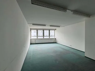 Gewerbeimmobilie kaufen in Wels – 1 616 m², € 1.400.000 – Bild 16 von 49