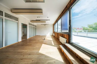 Gewerbeimmobilie mieten in Wien – 500 m², € 13.158