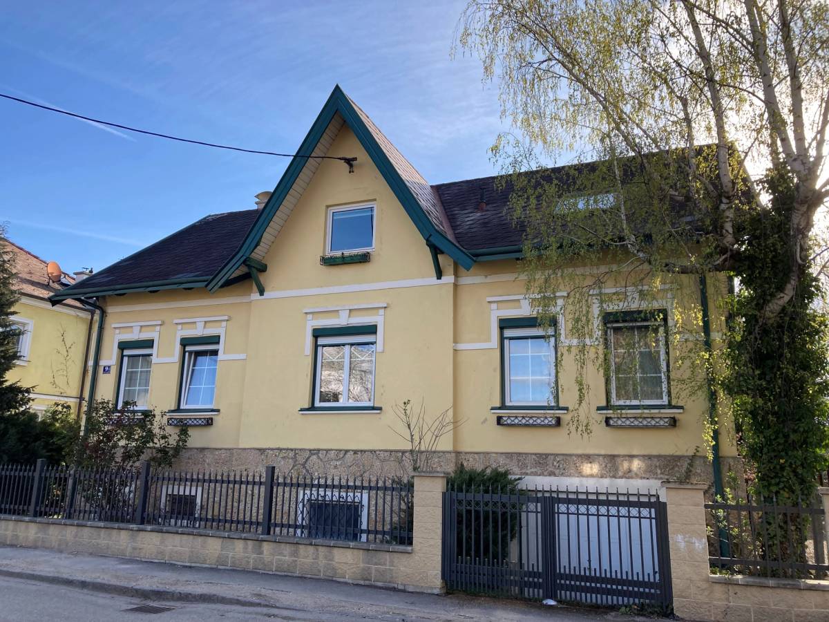 Charmantes Familienhaus mit großem Garten in Neunkirchen (Provisionsfrei), Neunkirchen