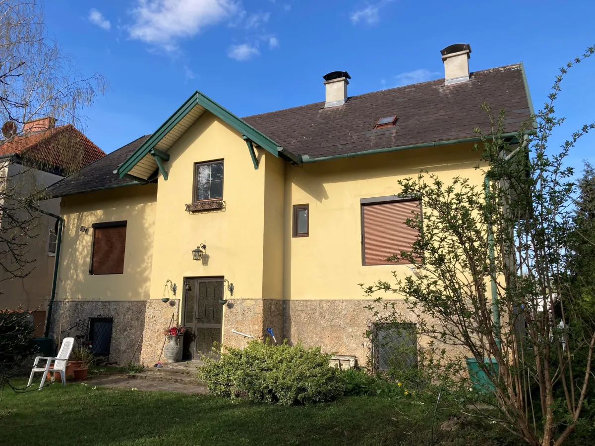 Charmantes Familienhaus mit großem Garten in Neunkirchen (Provisionsfrei) - Bilde 2