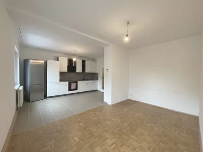 Charmante 2 - Zimmer Wohnung in begehrter Lage