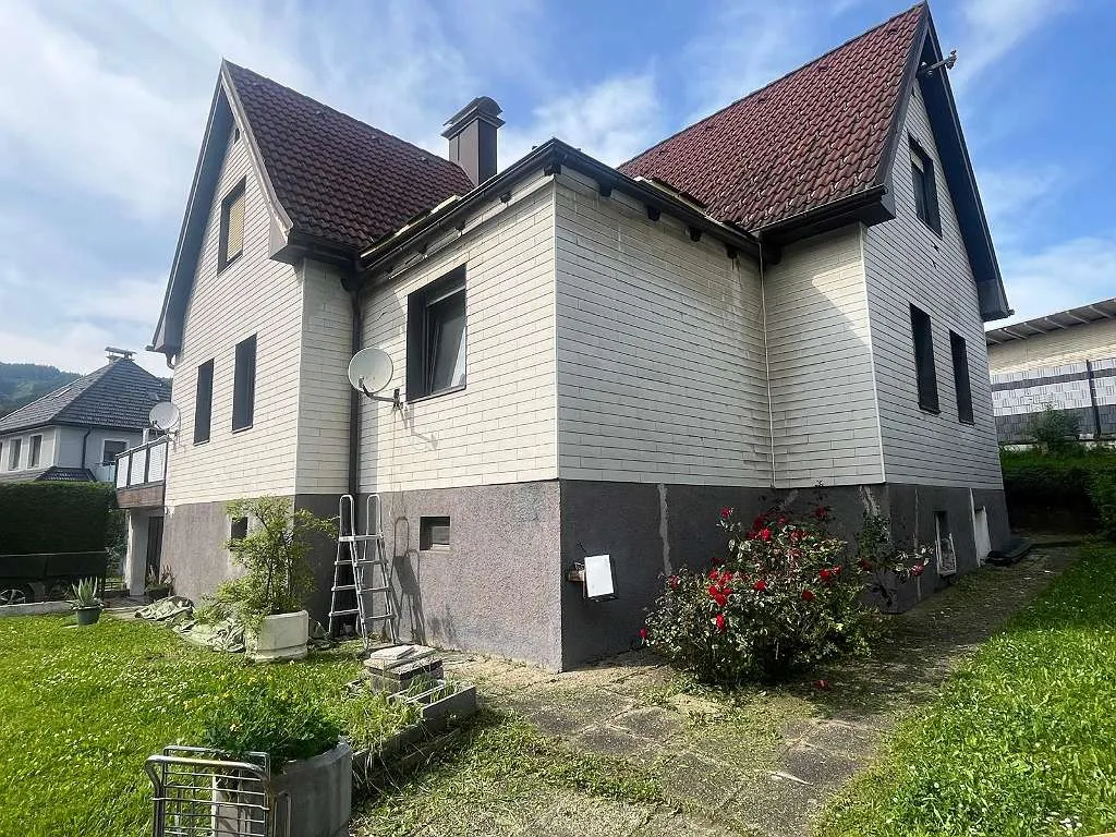 Luxus Bruck Ander Mur Bild