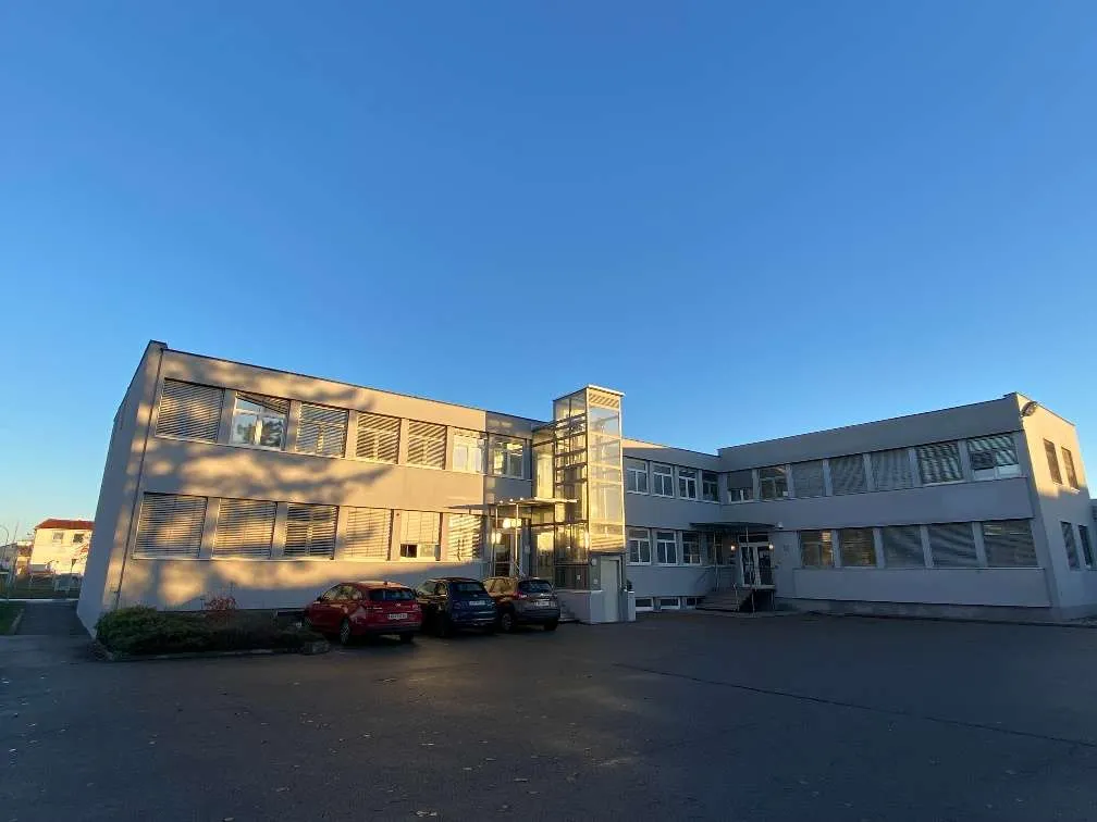 Moderne Büroetage in Toplage von Wiener Neustadt - provisionsfrei zu mieten - Ansicht 3