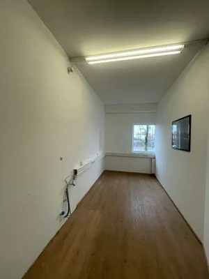 Gewerbeimmobilie mieten in Wels-Land – 600 m², € 4.500 – Bild 22 von 22