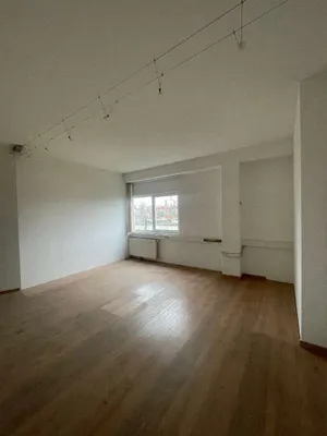 Gewerbeimmobilie mieten in Wels-Land – 600 m², € 4.500 – Bild 20 von 22