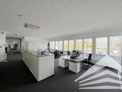6-Zimmer-Gewerbeimmobilie mieten in Linz – 317 m², € 4.948 – Bild 6 von 10