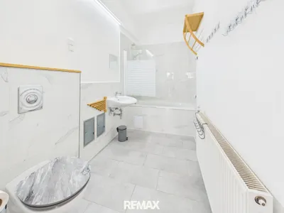 2-Zimmer-Wohnung kaufen in Oberpullendorf – 74,44 m², € 133.000 – Bild 4 von 11