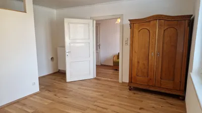 4-Zimmer-Haus mieten in Hollabrunn – 94 m², € 850 – Bild 6 von 8