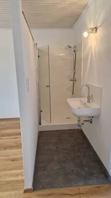 4-Zimmer-Haus mieten in Hollabrunn – 94 m², € 850 – Bild 7 von 8