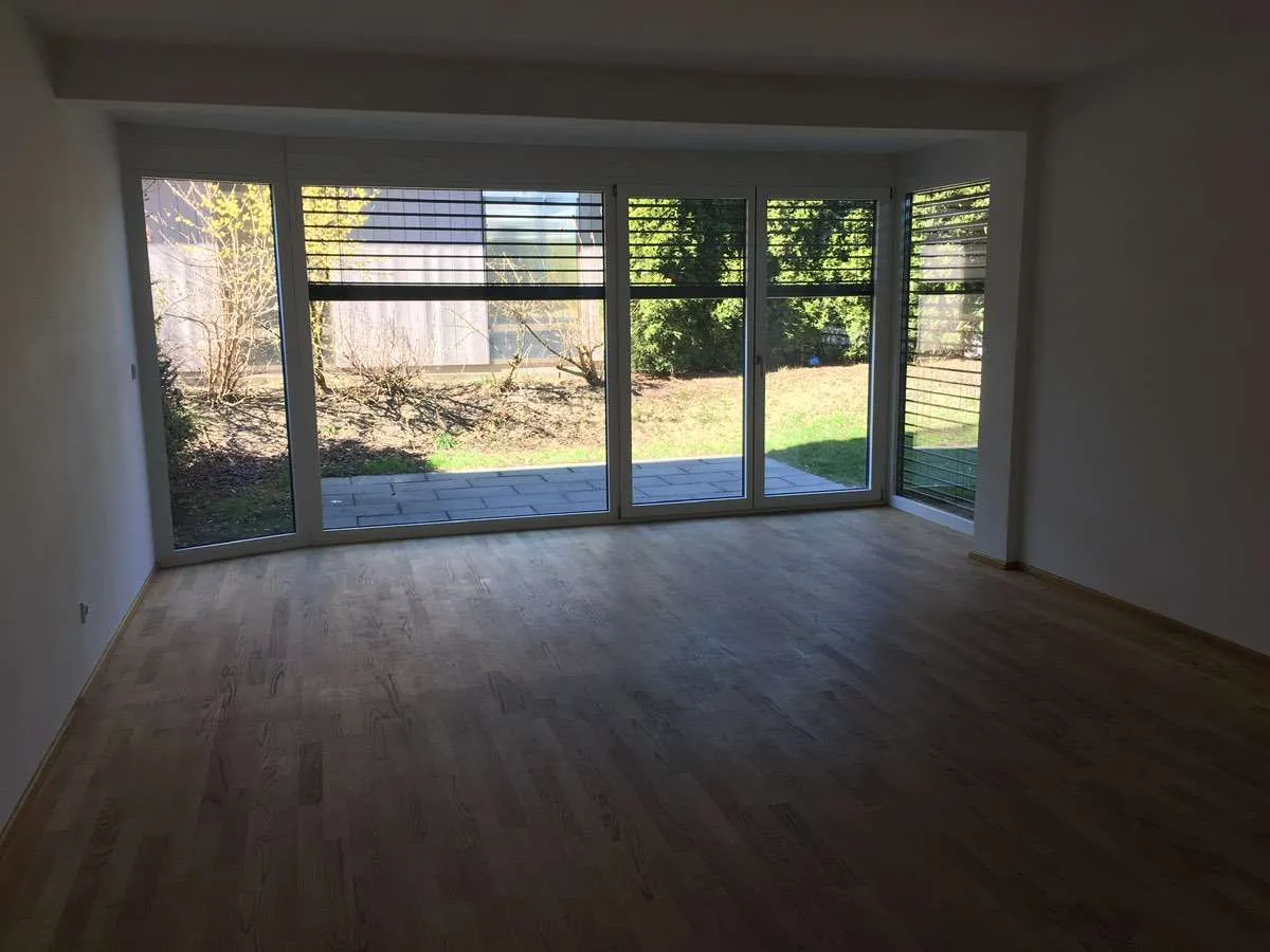 3 Zimmer Wohnung mit ca. 80 m² Gaeten, Tiefgaragenstellplatz, Anestelltaum im - Ansicht 3