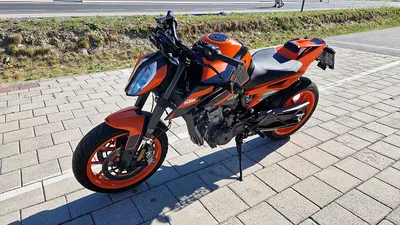 KTM 890 Duke GP
