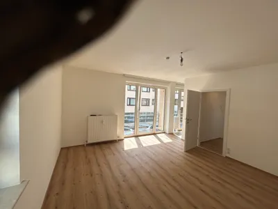 1-Zimmer-Wohnung mieten in Salzburg Stadt – 37 m², € 890 – Bild 2 von 15