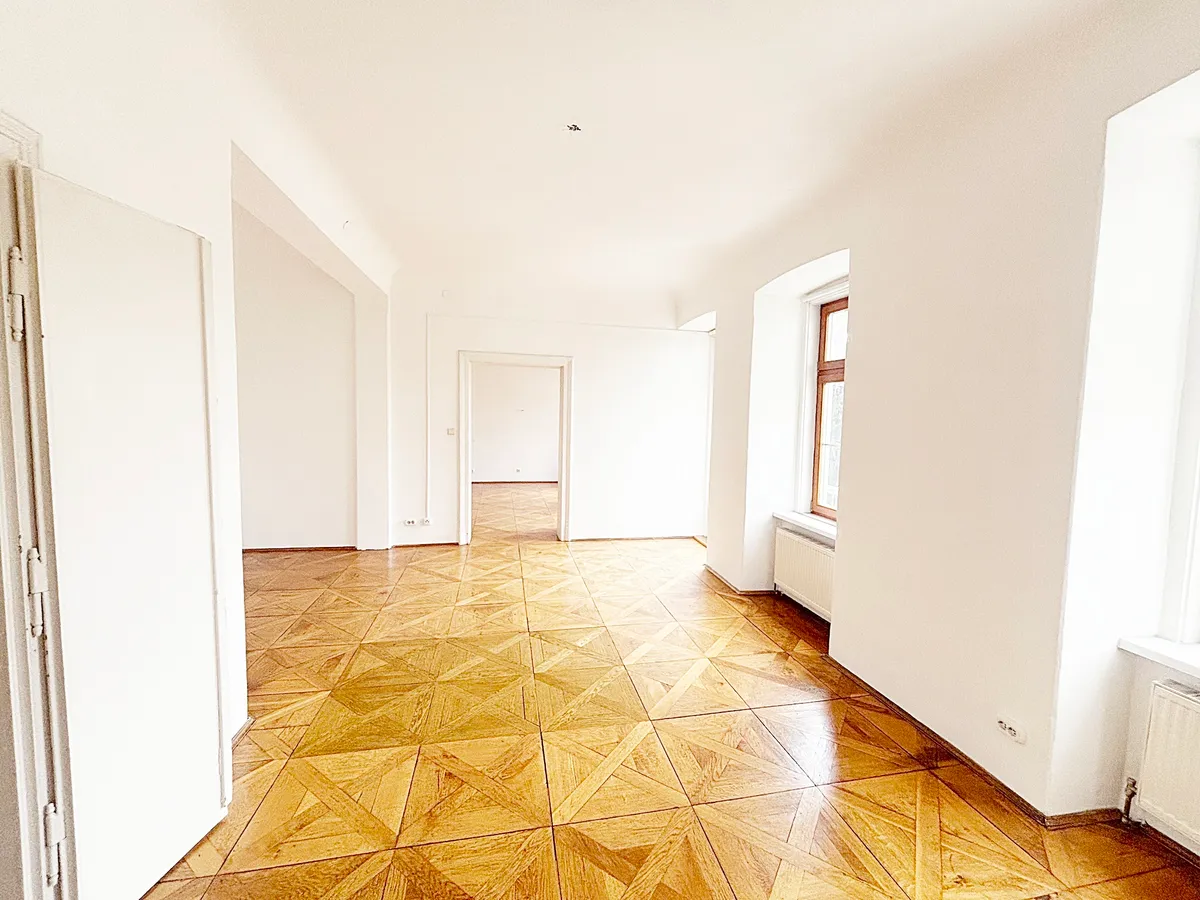Repräsentative Kanzlei/ Ordination mit Parkplätzen nahe Jakominiplatz - Ansicht 2