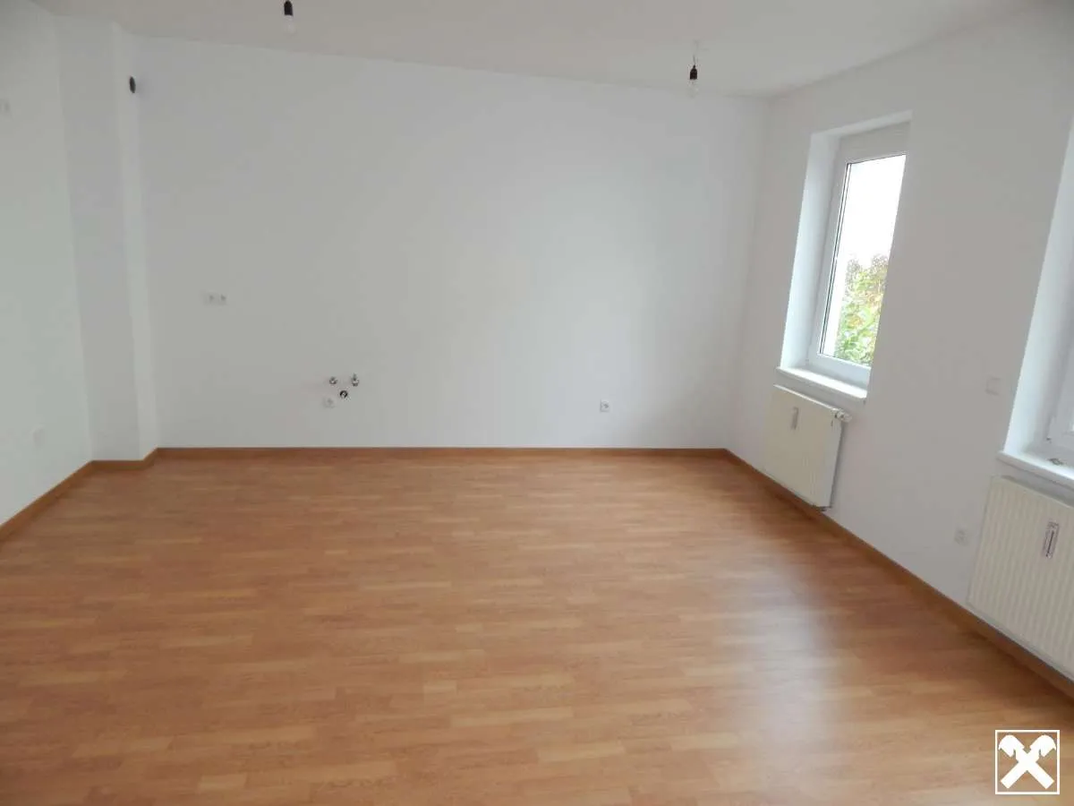PROVISIONSFREIE, TRAUMHAFTE, SEHR GEPFLEGTE 2-ZIMMER-BALKONWOHNUNG IN TOPLAGE IM ZENTRUM – pohled 3