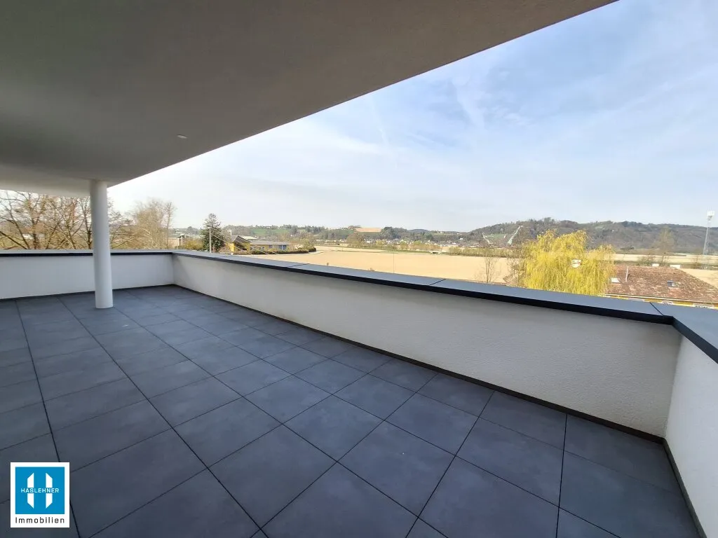 Weitblick inklusive - moderne 132,23m² Dachgeschosswohnung mit Flair zu vermieten - Top C18 - Ansicht 3