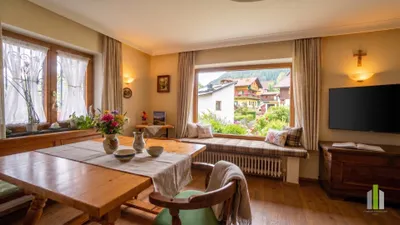 10-Zimmer-Gewerbeimmobilie kaufen in Hallein – 280 m², € 775.000 – Bild 3 von 5