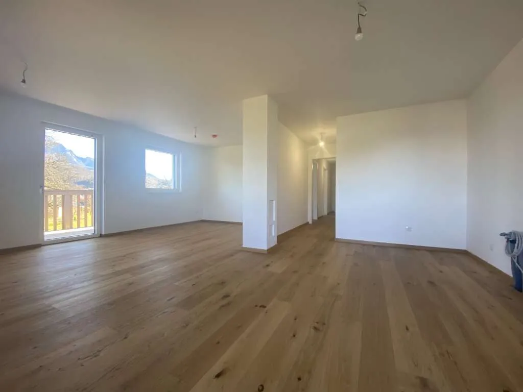 BEZUGSFERTIG! GROSSZÜGIGE 3-ZIMMER-WOHNUNG MIT 2 BALKONEN - Ansicht 3
