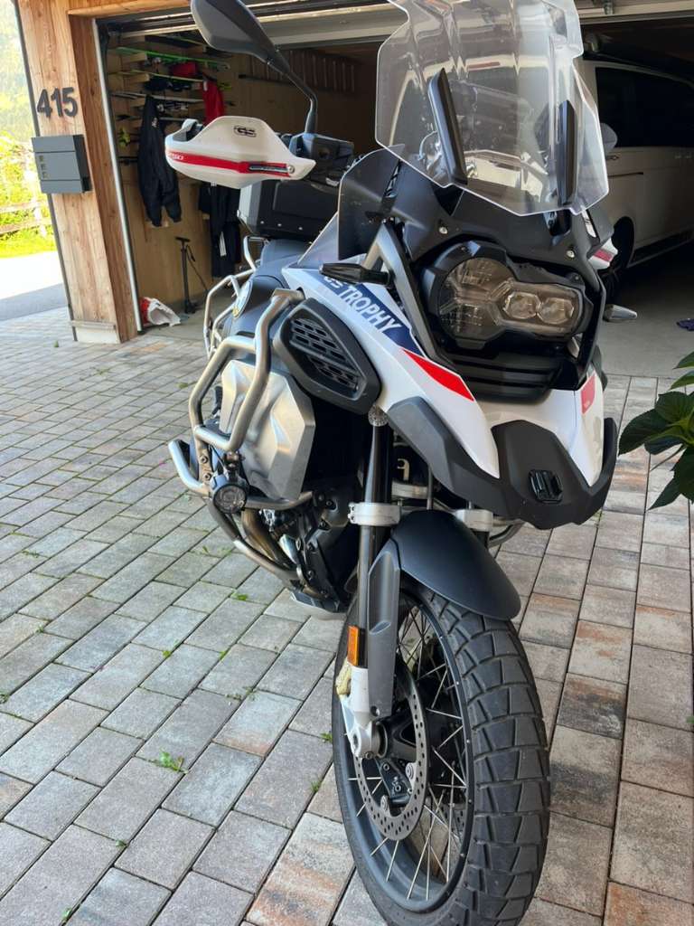 BMW R 1250 Adventure Tourer