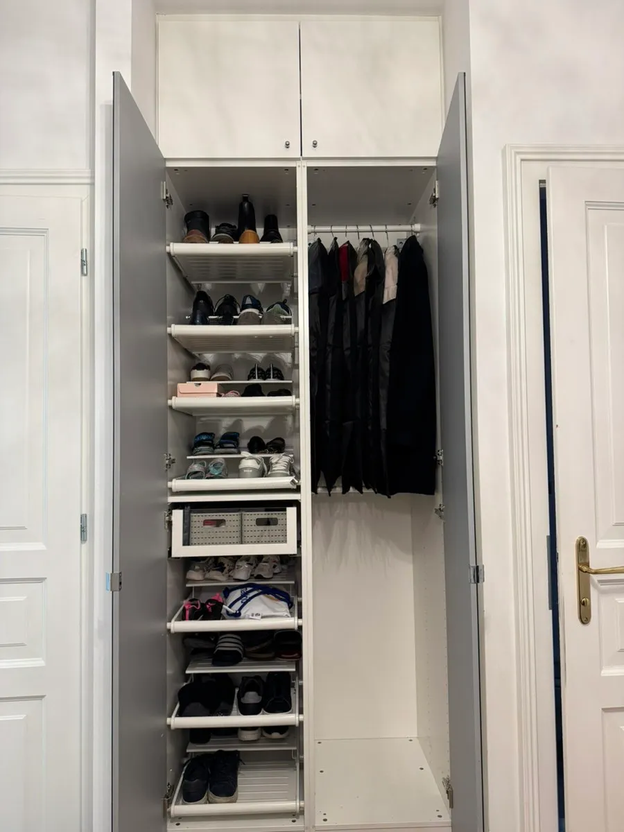Ikea Pax Kleiderschrank/ Schuhschrank, € 175,- (1090 Wien)