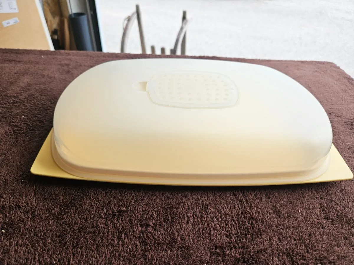 Tupperware Frische Max / Aufschnittbehälter, € 10,- (4614 Marchtrenk)