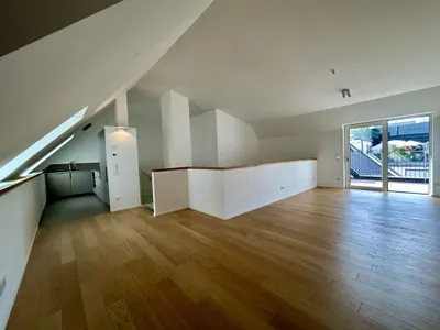 1010! Stylische 4-Zimmer DG-Maisonette mit Terrasse in der Wiener Innenstadt! – Bild 3