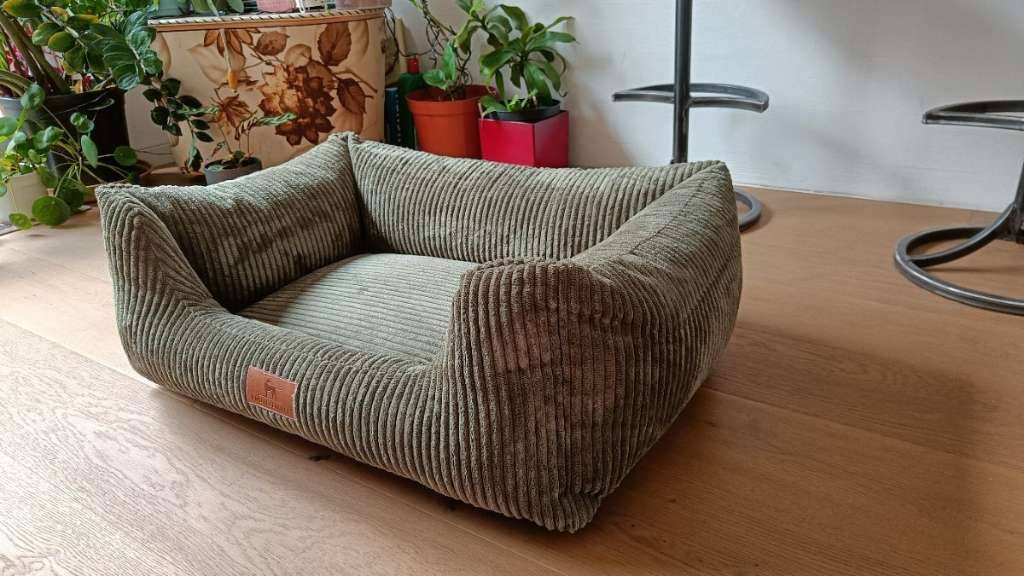 reserviert) Knuffelwuff Hundebett Cord,  85,- (1020 Wien) - willhaben