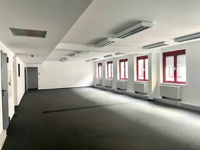 Gewerbeimmobilie mieten in Wien – 151 m², € 16 – Bild 2 von 11