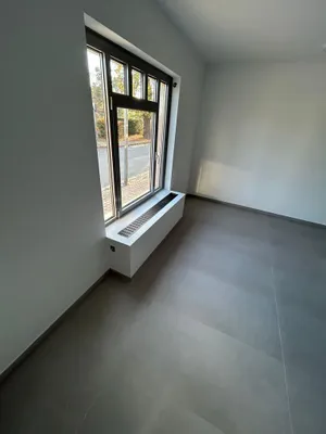 5-Zimmer-Gewerbeimmobilie mieten in Baden – 172 m², € 1.380 – Bild 8 von 13
