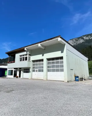 Immobilie mieten in Kufstein – 317 m², € 123.456.789