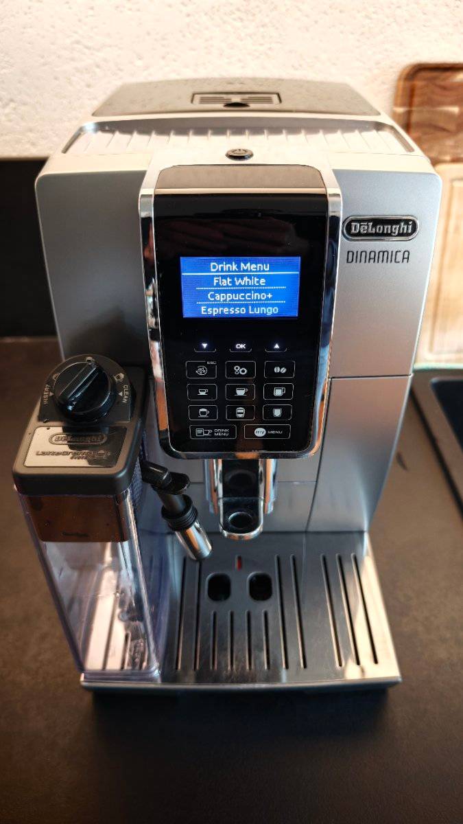 DeLonghi Dinamica Kaffeemaschine
