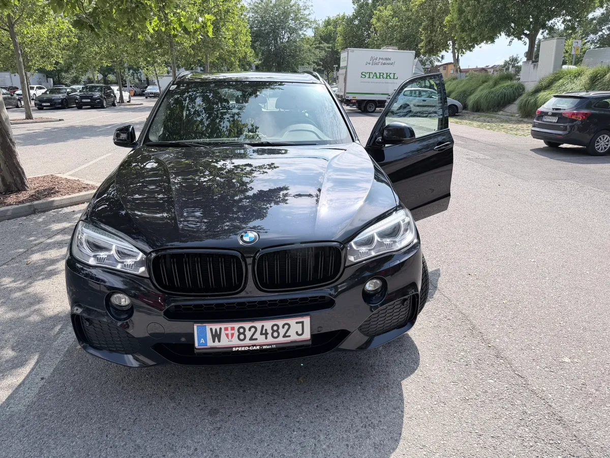 BMW X5 2018 photo 2