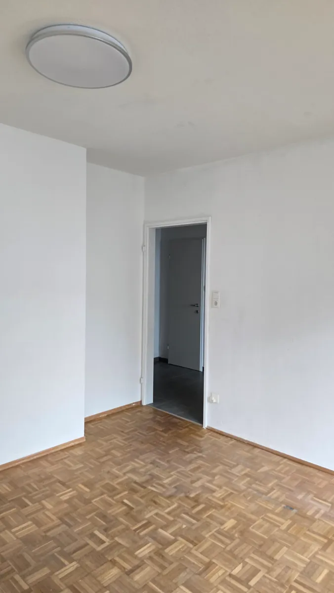 2 Zimmer Wohnung frisch renoviert 59 m² - Ansicht 3