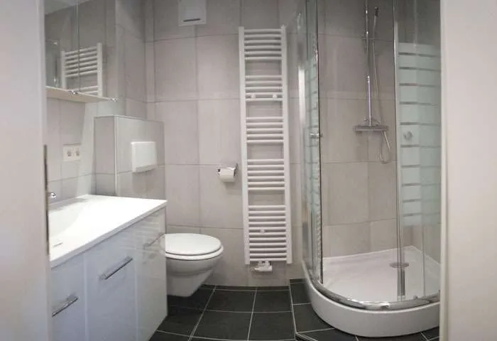 Zwischenmiete 56qm, 2- Zi. wohnung am Bauernhof, Balkon, Terrasse, idyllisch - ruhig - stadtnah – pohled 2