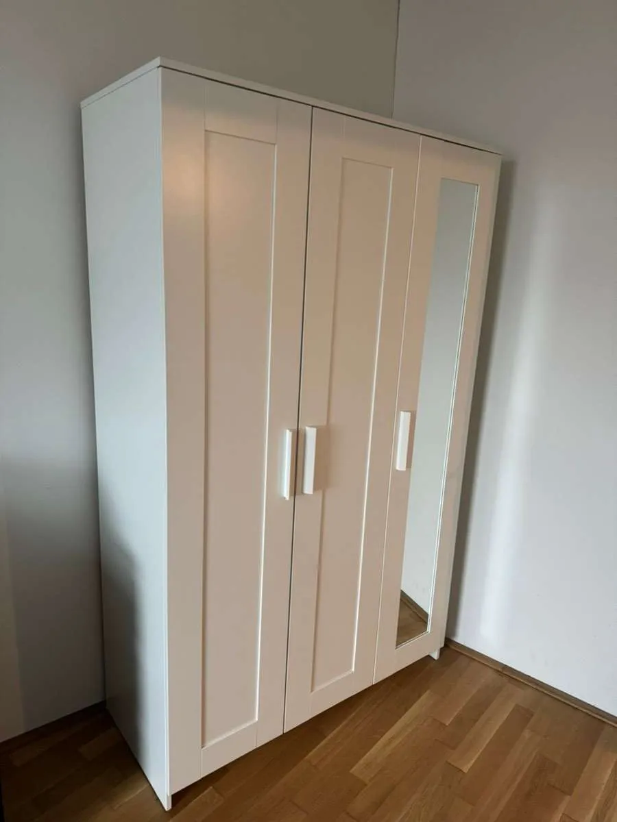 IKEA Brimnes Kleiderschrank (3-türig), € 90,- (1110 Wien)