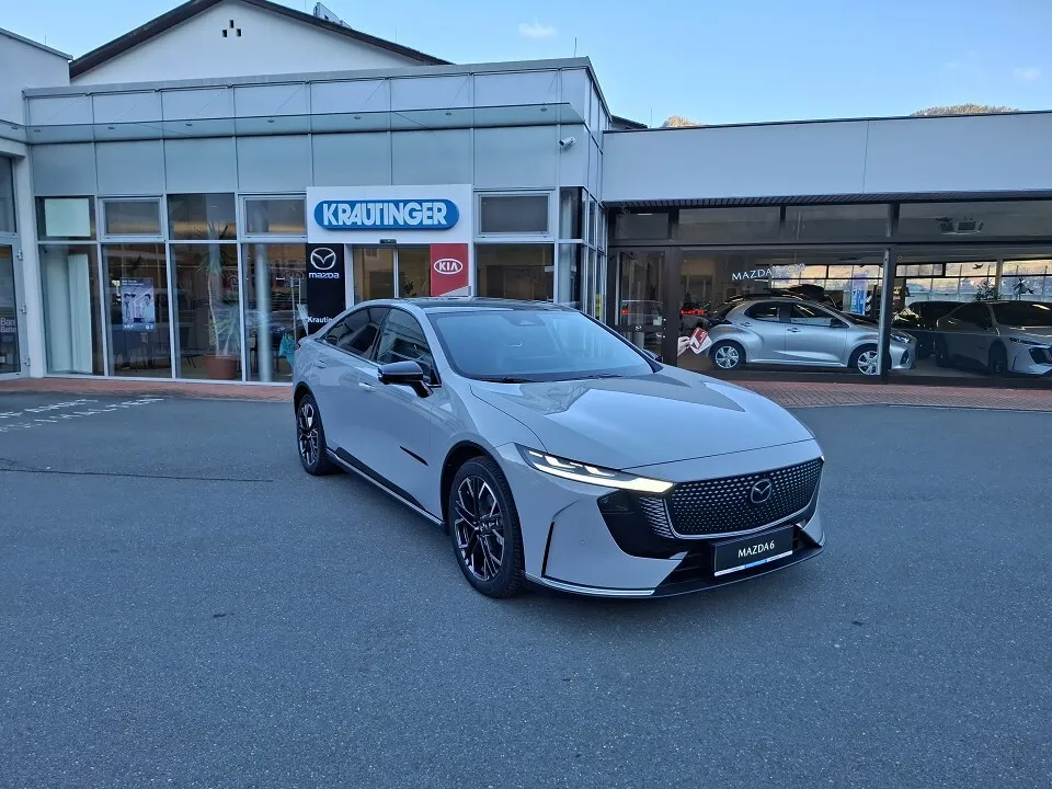 Mazda Mazda6e