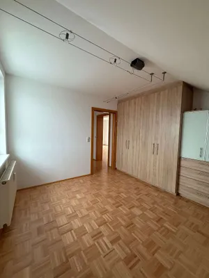 Wohnung kaufen in Vöcklabruck – 80 m², € 265.000 – Bild 7 von 8