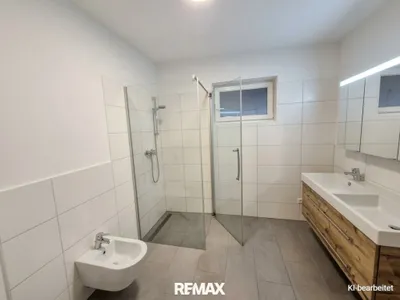 3-Zimmer-Wohnung mieten in Braunau am Inn – 67 m², € 1.033 – Bild 2 von 13